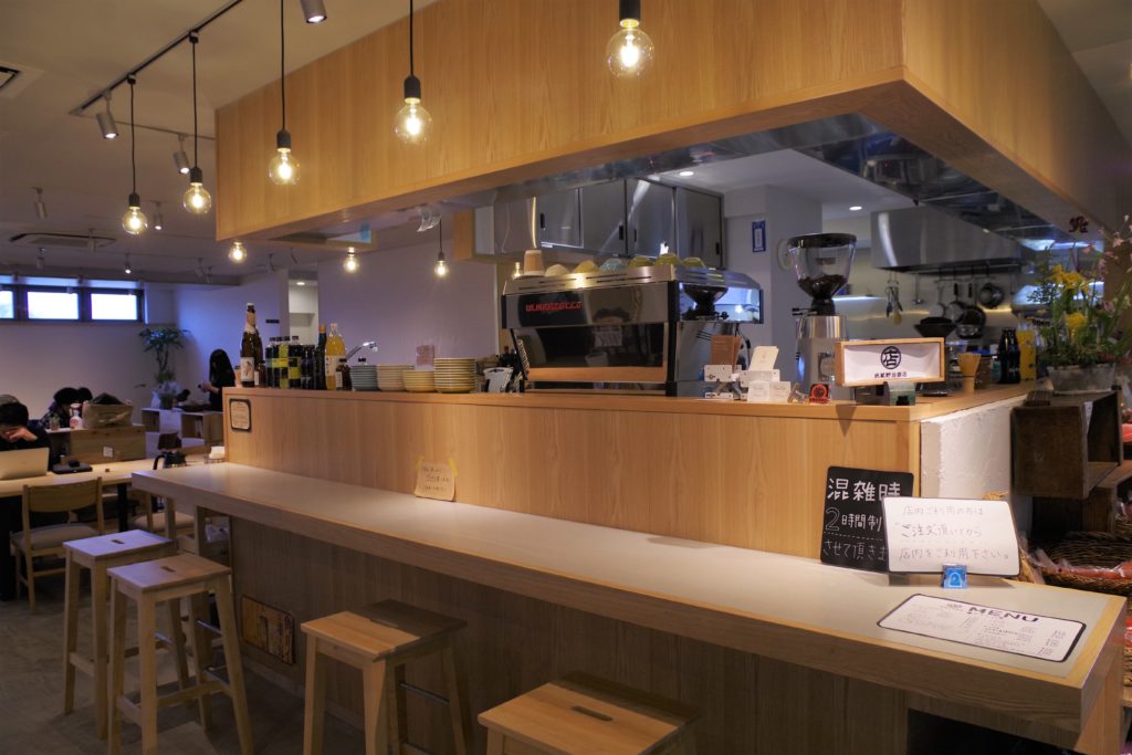 『武蔵野台商店』のカウンター